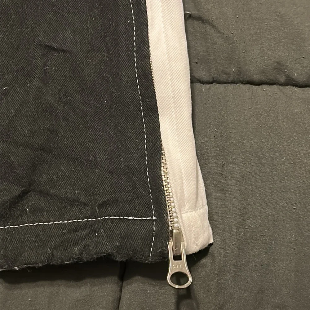 Y2K Streetwear Mesh Pants 2000โs - Picture 3 of 12
